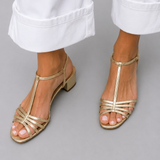 Boglárka | Arany Szandál – Mindennapi Elegancia