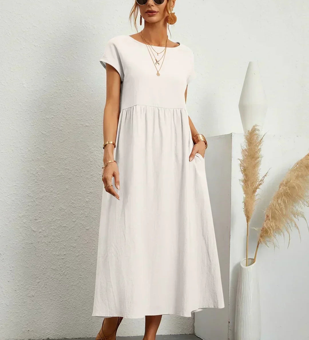 Laura | Elegáns Midi Ruha