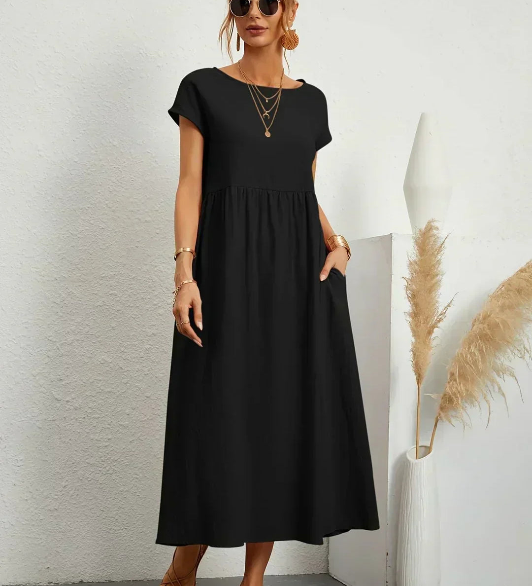 Laura | Elegáns Midi Ruha