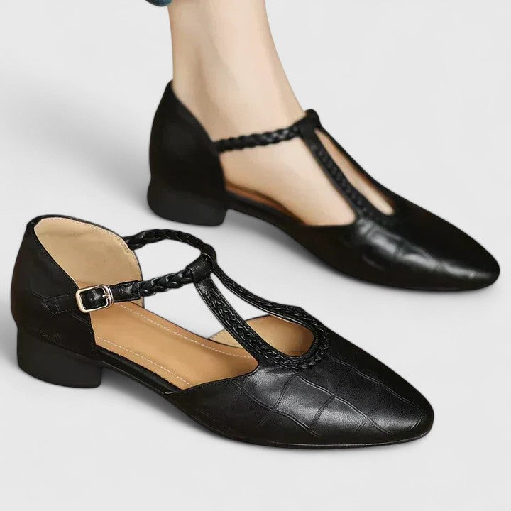 Delorina | Elegáns Szandál