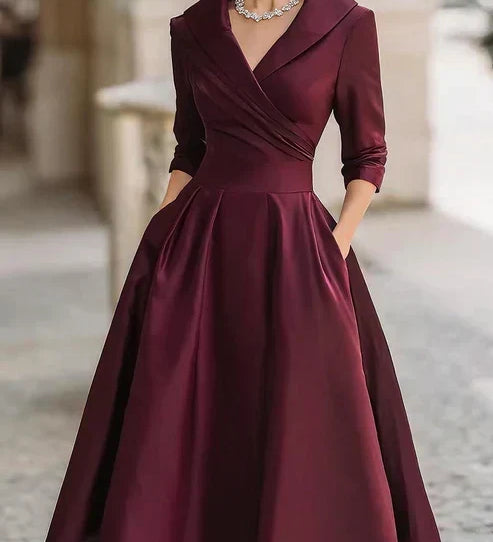 Adrienn | Elegáns Midi Ruha