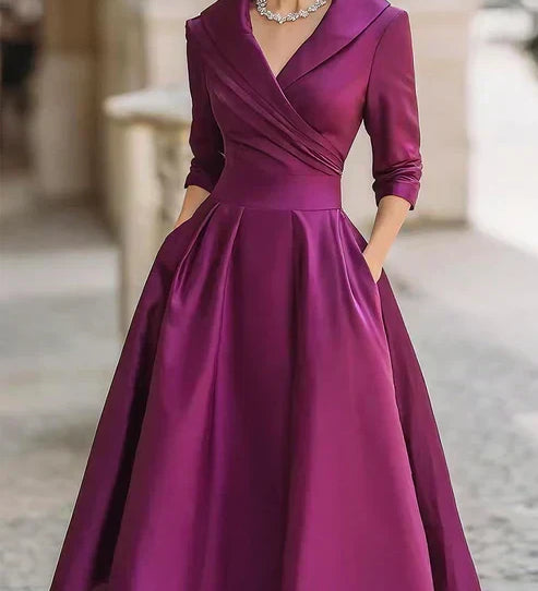 Adrienn | Elegáns Midi Ruha